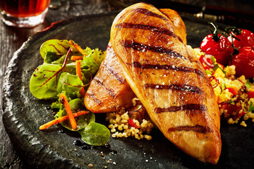 2018.04.19.-TIRAS-DE-POLLO-AHUMADAS-CON-ARROZ-BASMATIC-